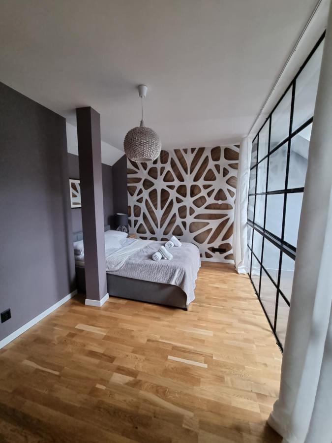 Apartament Dwupoziomowy Z Klimatyzacja Apartment Krynica Zdroj Bagian luar foto